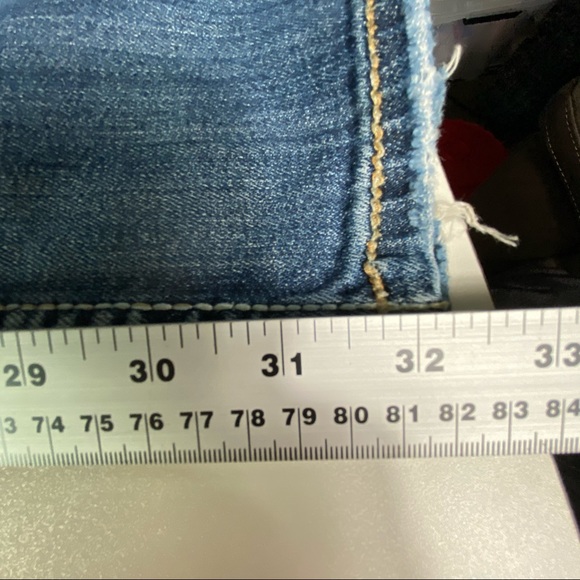 Silver Suki Surplus Bootcut Jeans, Two Tone Topstitching on Back Flap Pockets - Picture 13 of 15